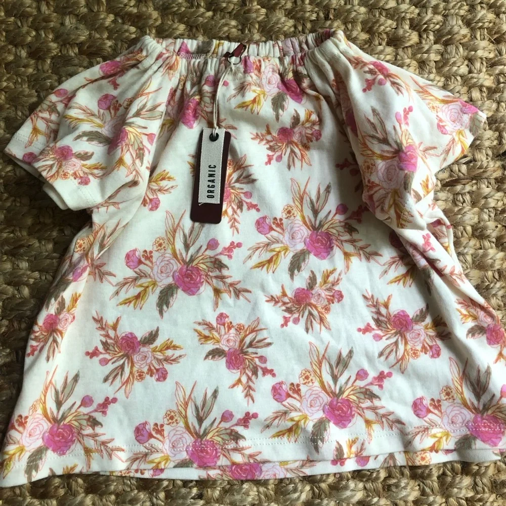 New w Tag: Milkbarn Organic Cotton Dress and Bloomer Set. Size 3 to 6 months